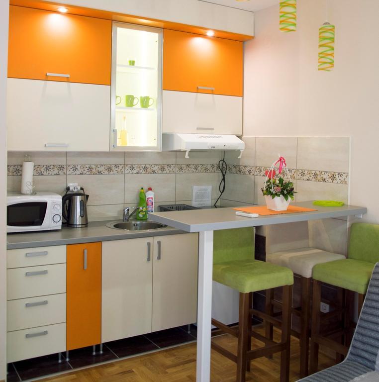 Apartman Lena Apartamento Vrnjačka Banja Quarto foto