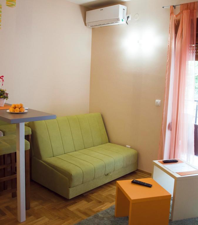 Apartman Lena Apartamento Vrnjačka Banja Quarto foto